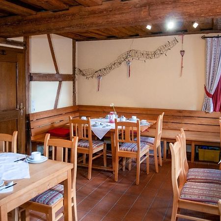 Hotel Schuberths Am Markt 부텐하임 외부 사진