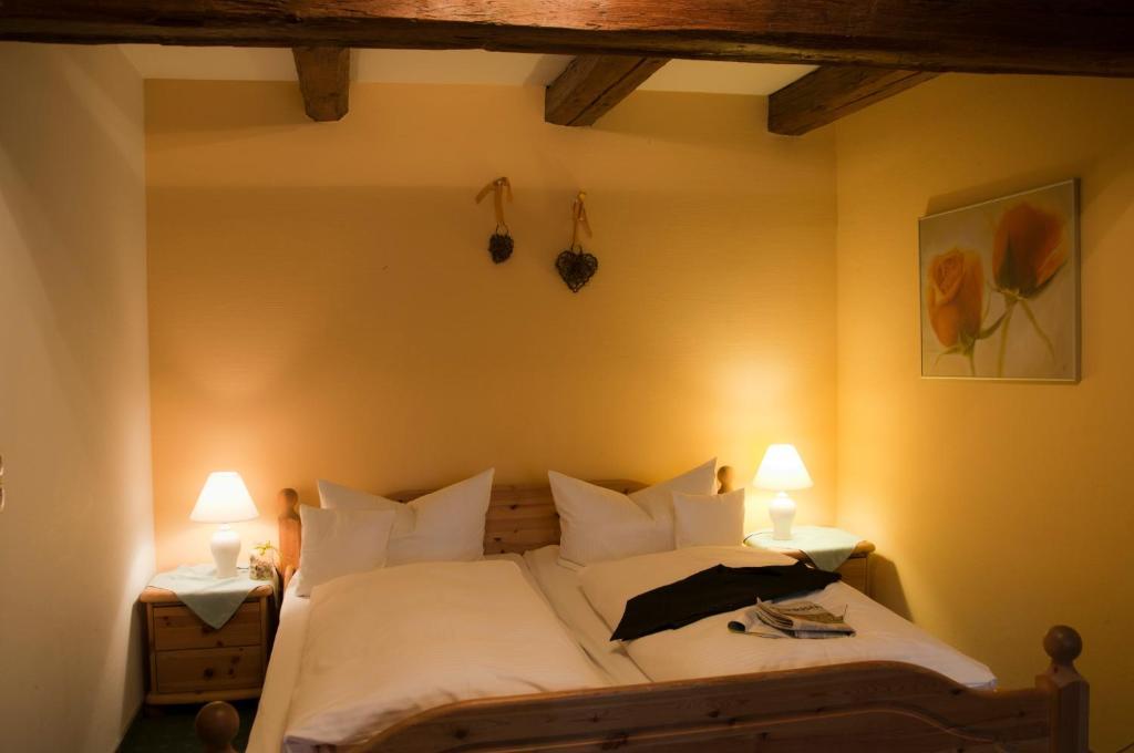 Hotel Schuberths Am Markt 부텐하임 객실 사진